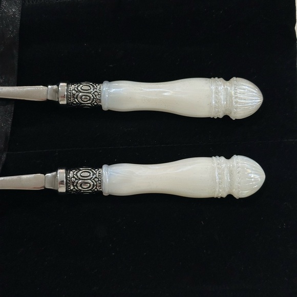 Southern Living at Home Camden Collection Servers Set – New - Picture 5 of 13